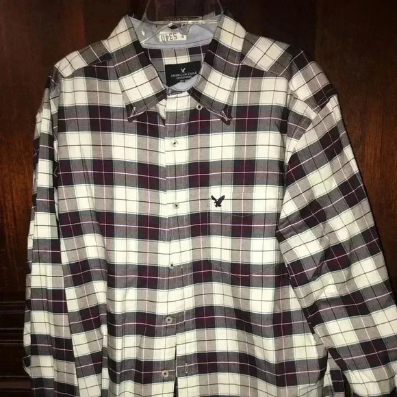American Eagle Outfitters Other - AMERICAN EAGLE DRESS SHIRT SIZE L PREOWNED